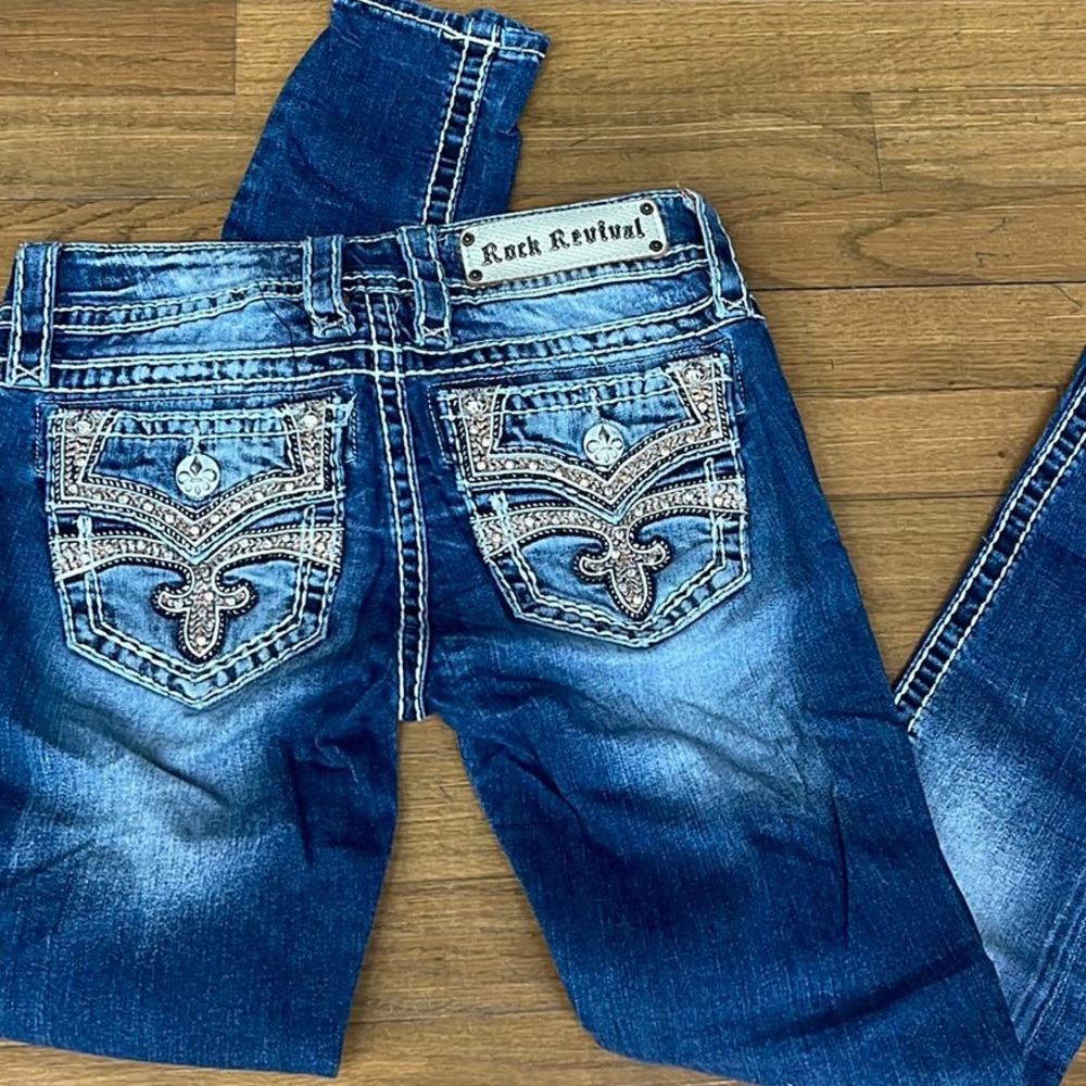 ROCK REVIVAL JEANS 26 | Celinda | NWOT | cuff and wear as capris - Picture 2 of 11